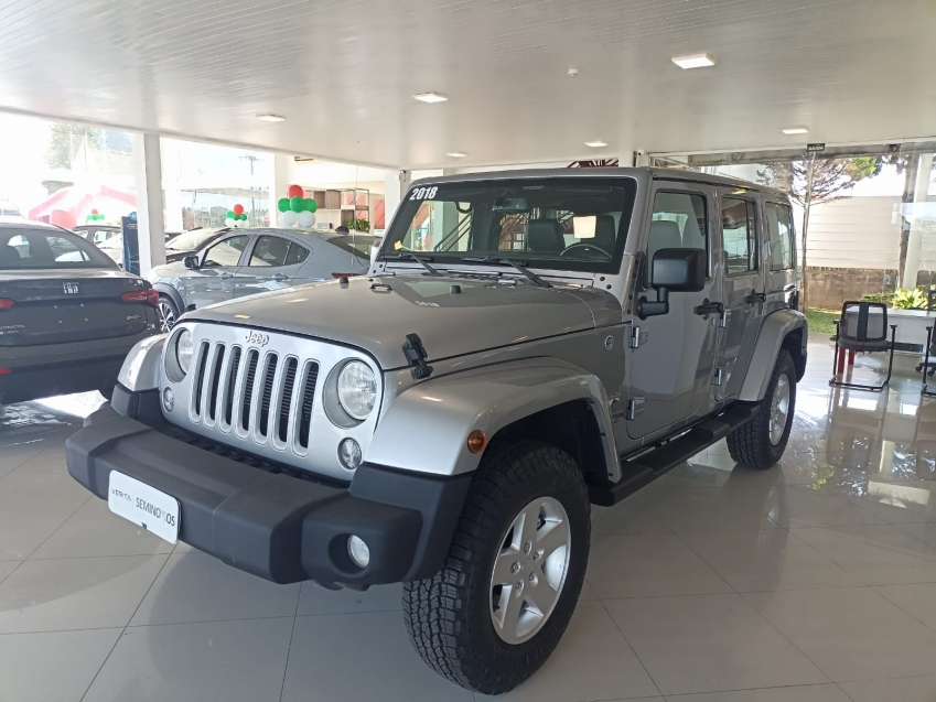 jeep wrangler 3.6 unlimited sahara 4x4 v6 gasolina 4p automatico 2.0 20181
