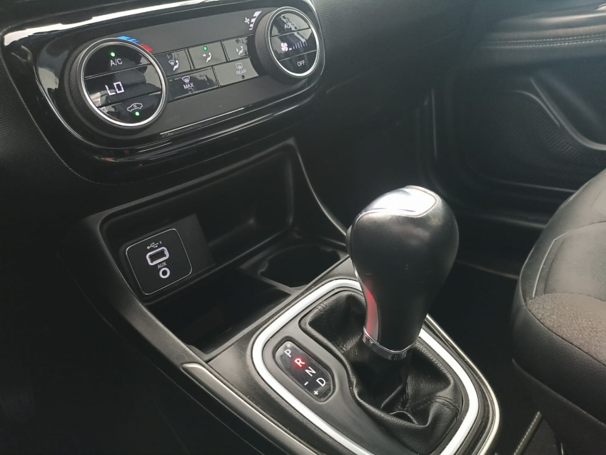 fiat strada 1.3 firefly flex volcano cd cvt 4p automatico 202411