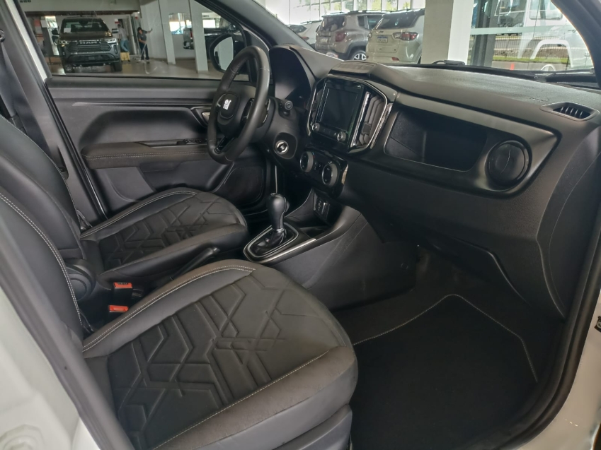 fiat strada 1.3 firefly flex volcano cd cvt 4p automatico 20248