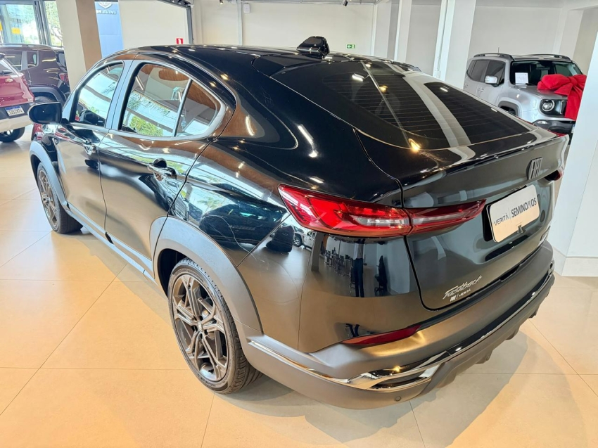 fiat fastback 1.3 turbo 270 flex limited edition at6 4p automatico 20233