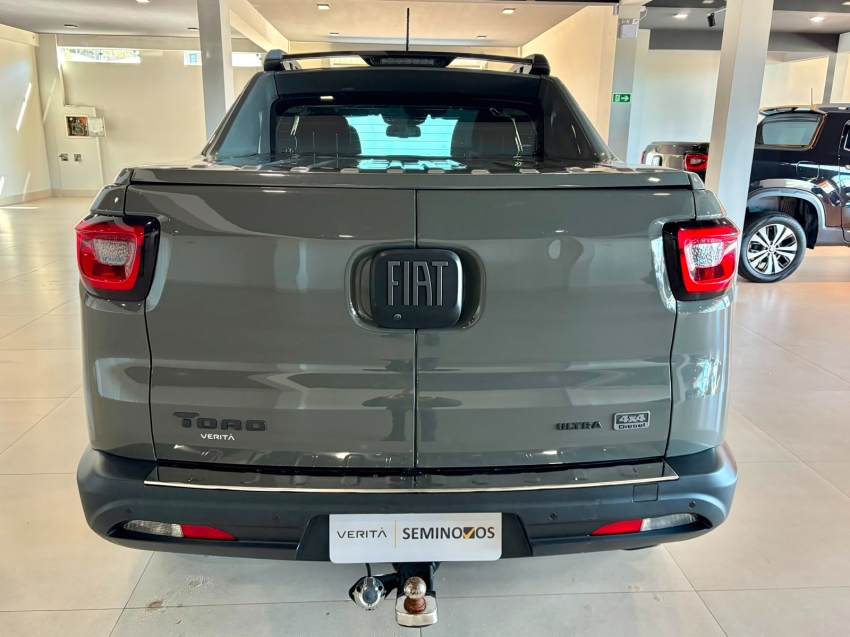 fiat toro 2.0 16v turbo diesel ultra 4wd at9 4p automatico 20233
