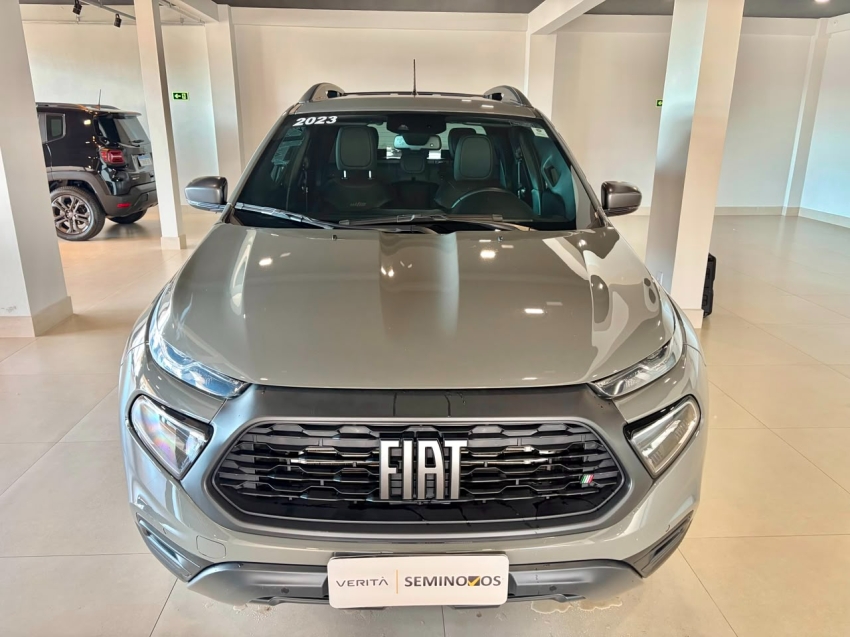 fiat toro 2.0 16v turbo diesel ultra 4wd at9 4p automatico 20232