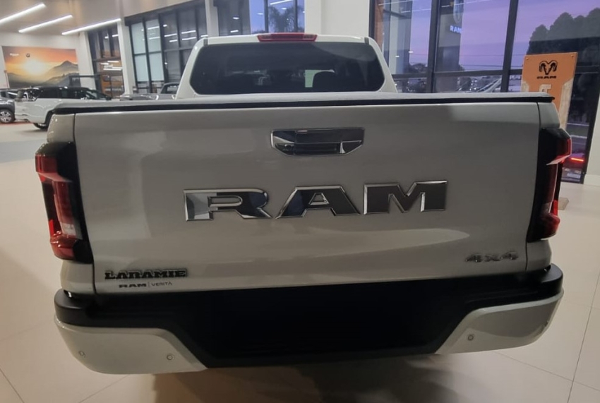ram dakota 2.2 turbo diesel laramie 4x4 automatico 4p 20263