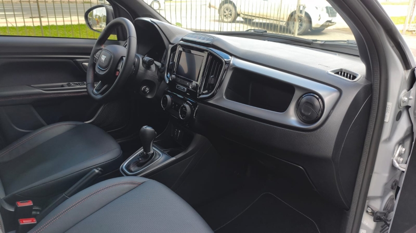 fiat strada 1.0 turbo 200 flex ultra cd cvt 4p automatico 202612