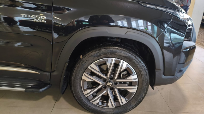 fiat toro 2.2 turbo diesel ranch 4wd at9 4p automatico 202612
