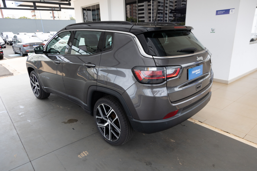 JEEP COMPASS 1.3 T270 TURBO FLEX LIMITED AT6 7
