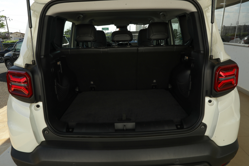 JEEP RENEGADE 1.3 T270 TURBO FLEX LONGITUDE AT6 10