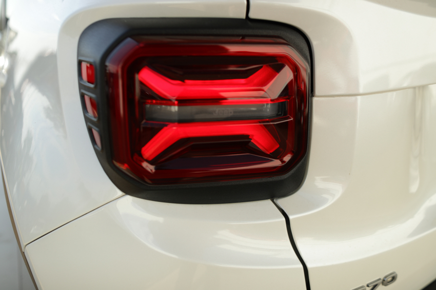 JEEP RENEGADE 1.3 T270 TURBO FLEX LONGITUDE AT6 8