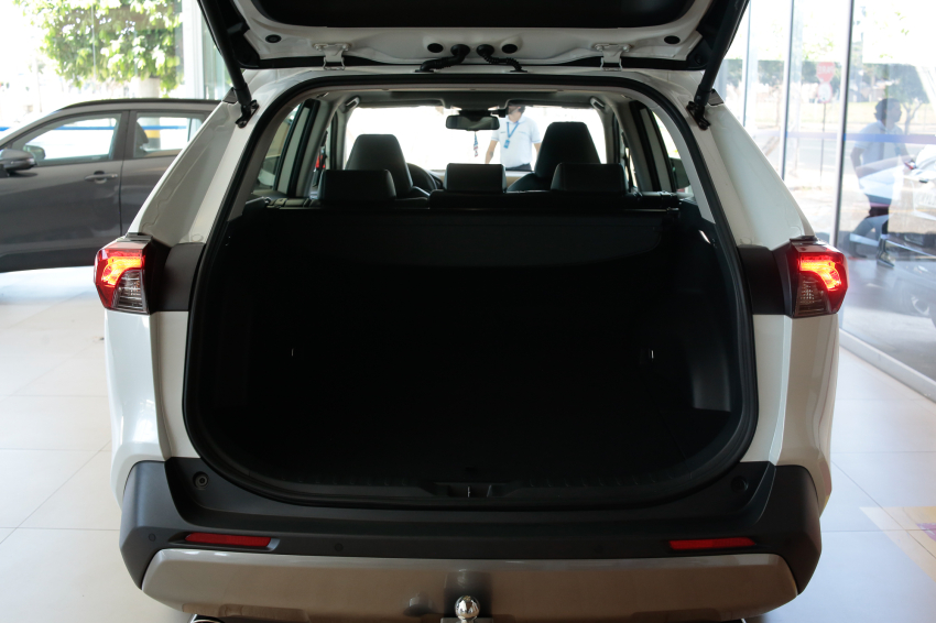 Toyota RAV4 2.5 VVT-IE HYBRID SX CONNECT AWD CVT 10