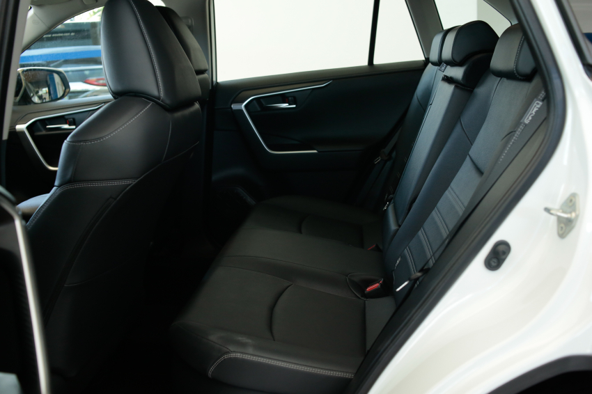 Toyota RAV4 2.5 VVT-IE HYBRID SX CONNECT AWD CVT 21