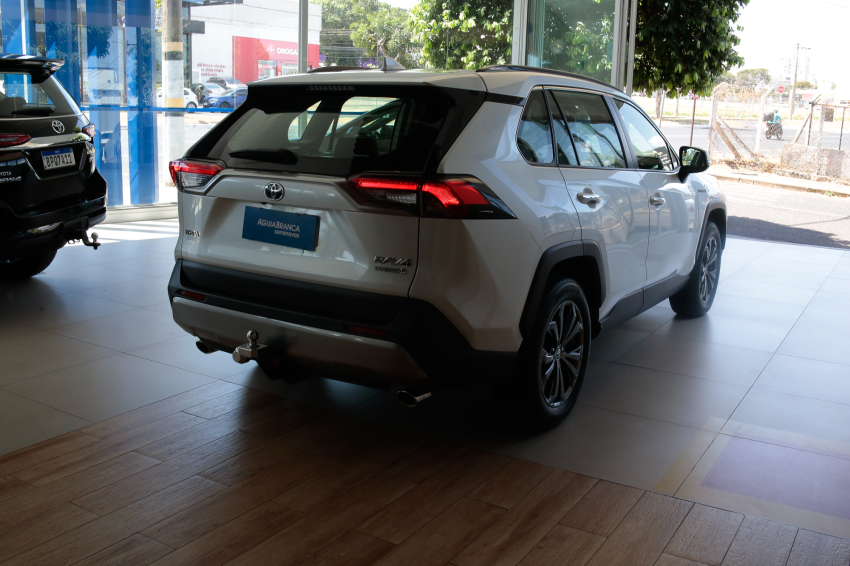 Toyota RAV4 2.5 VVT-IE HYBRID SX CONNECT AWD CVT 9