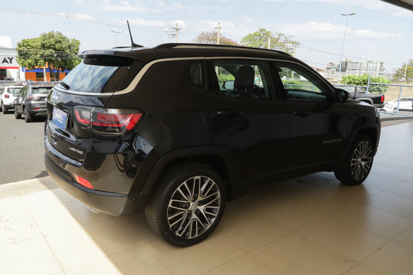 JEEP COMPASS 1.3 T270 TURBO FLEX LIMITED AT6 10