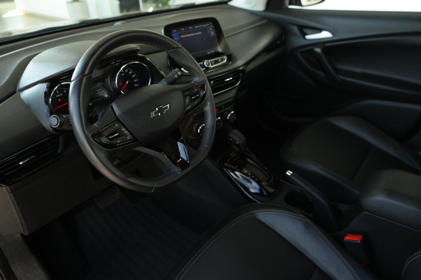 Chevrolet TRACKER 1.0 TURBO FLEX MIDNIGHT AUTOMÁTICO 14