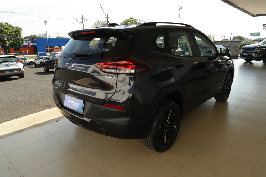 Chevrolet TRACKER 1.0 TURBO FLEX MIDNIGHT AUTOMÁTICO 10