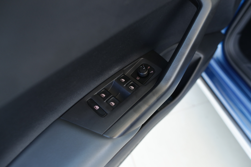 Volkswagen NIVUS 1.0 200 TSI TOTAL FLEX HIGHLINE AUTOMÁTICO 20