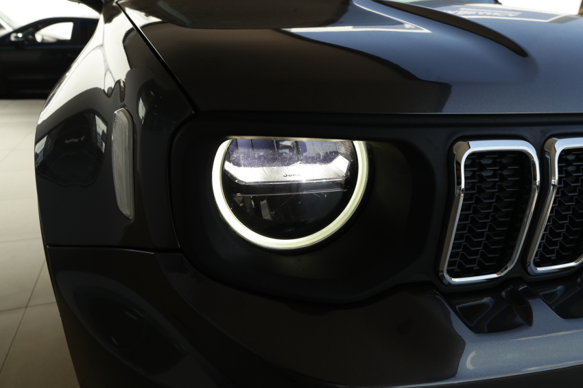 JEEP RENEGADE 1.3 T270 TURBO FLEX LONGITUDE AT6 4