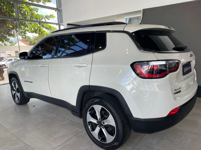jeep compass 2.0 16v diesel longitude 4x4 automatico 4p 2018