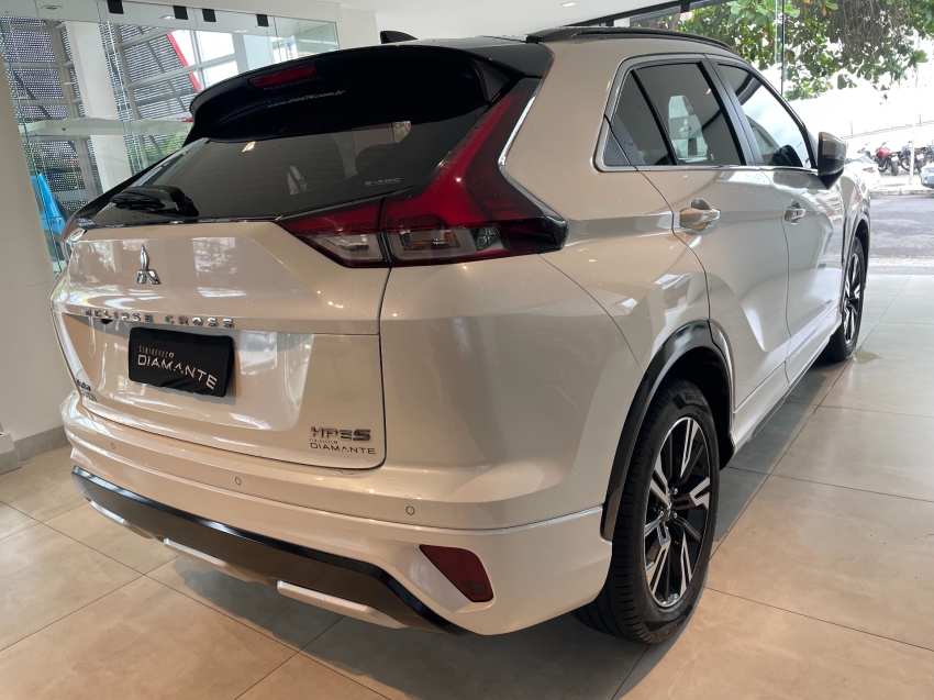 mitsubishi eclipse cross 1.5 mivec turbo gasolina hpe-s s-awc cvt 4p automatico 2025