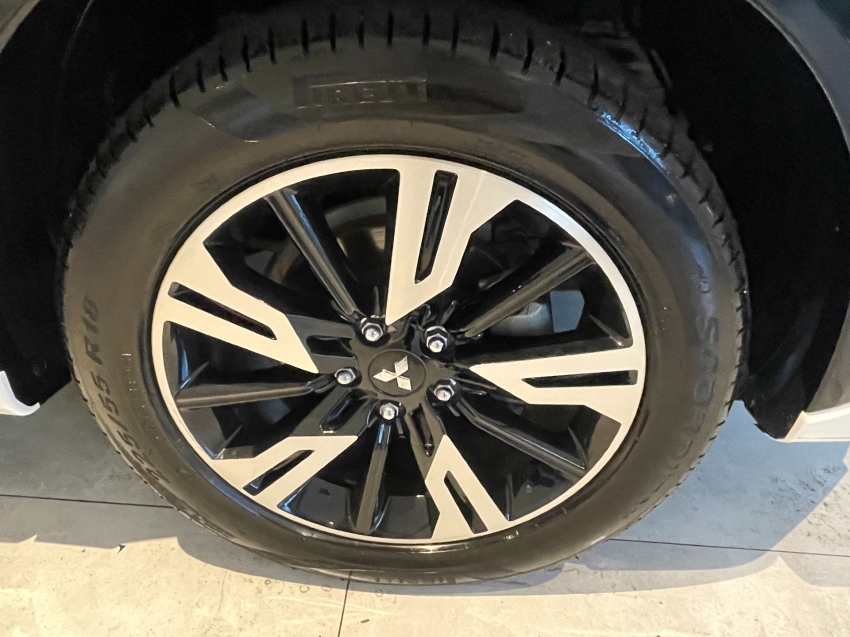 mitsubishi eclipse cross 1.5 mivec turbo gasolina hpe-s s-awc cvt 4p automatico 2025