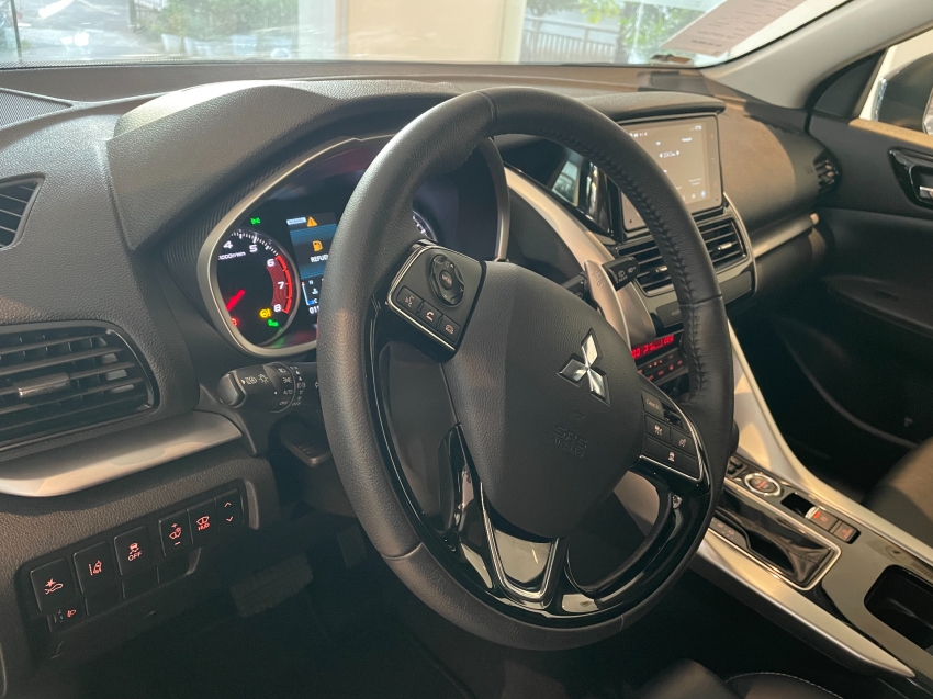 mitsubishi eclipse cross 1.5 mivec turbo gasolina hpe-s s-awc cvt 4p automatico 2025