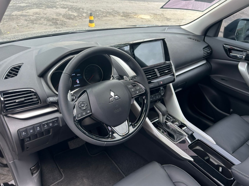 mitsubishi eclipse cross 1.5 mivec turbo gasolina hpe-s cvt 4p automatico 2025
