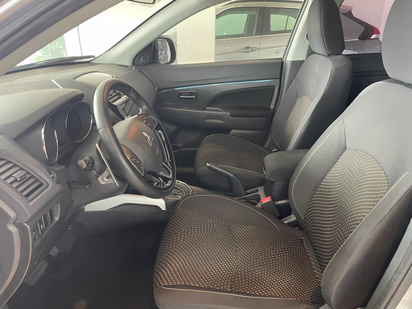 mitsubishi outlander sport 2.0 mivec flex gls automatico 4p 2022