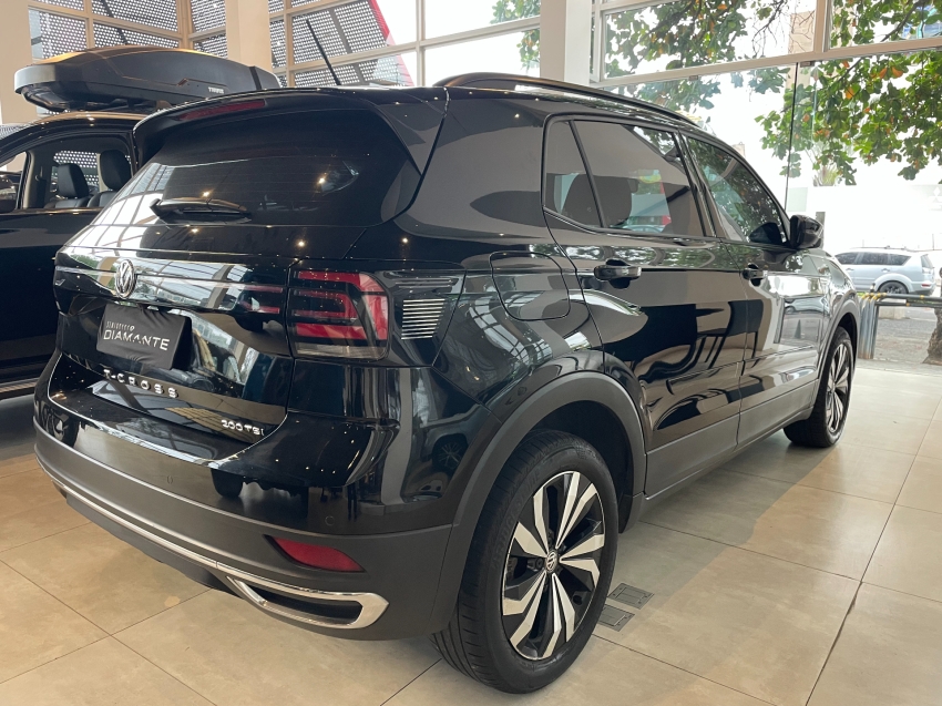 volkswagen t-cross 1.0 200 tsi total flex comfortline automatico 4p 2021