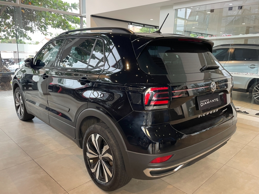 volkswagen t-cross 1.0 200 tsi total flex comfortline automatico 4p 2021