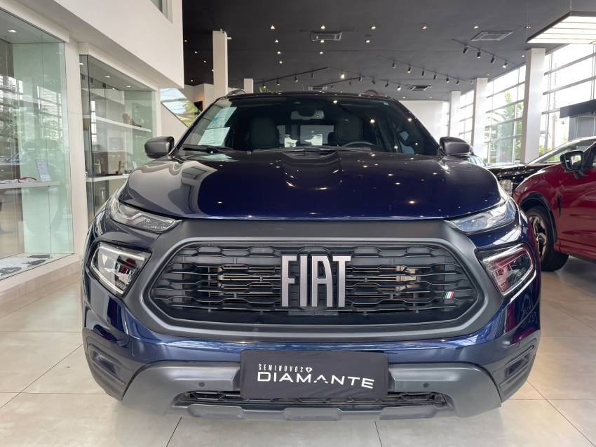 fiat toro 2.0 16v turbo diesel ultra 4wd at9 4p automatico 2023