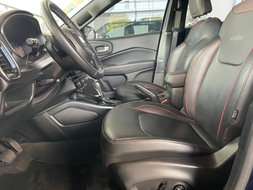 fiat toro 2.0 16v turbo diesel ultra 4wd at9 4p automatico 2023