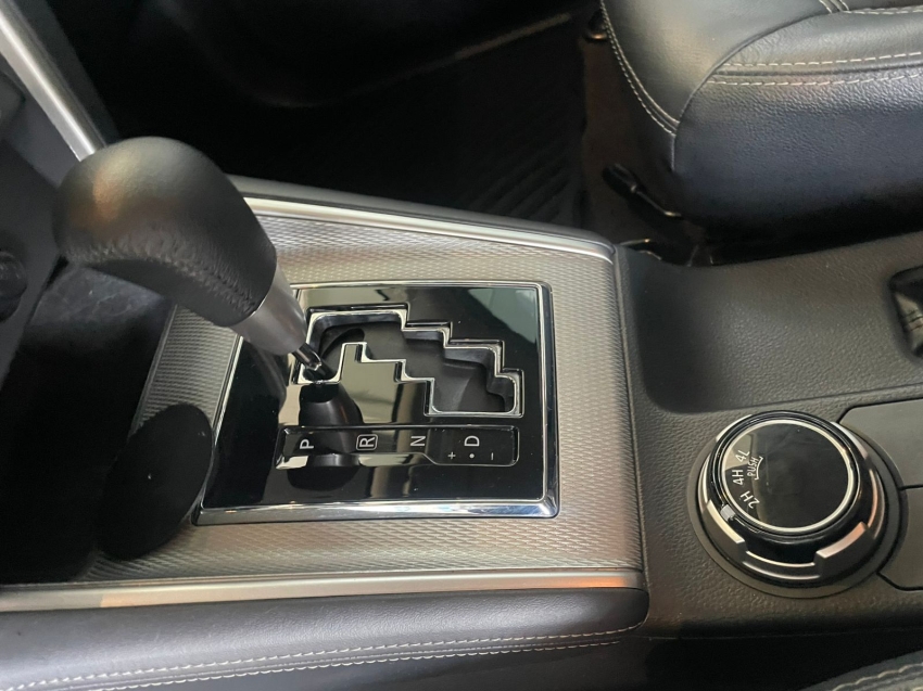 mitsubishi l200 triton 2.4 16v turbo diesel sport gls cd 4p 4x4 automatico 20239