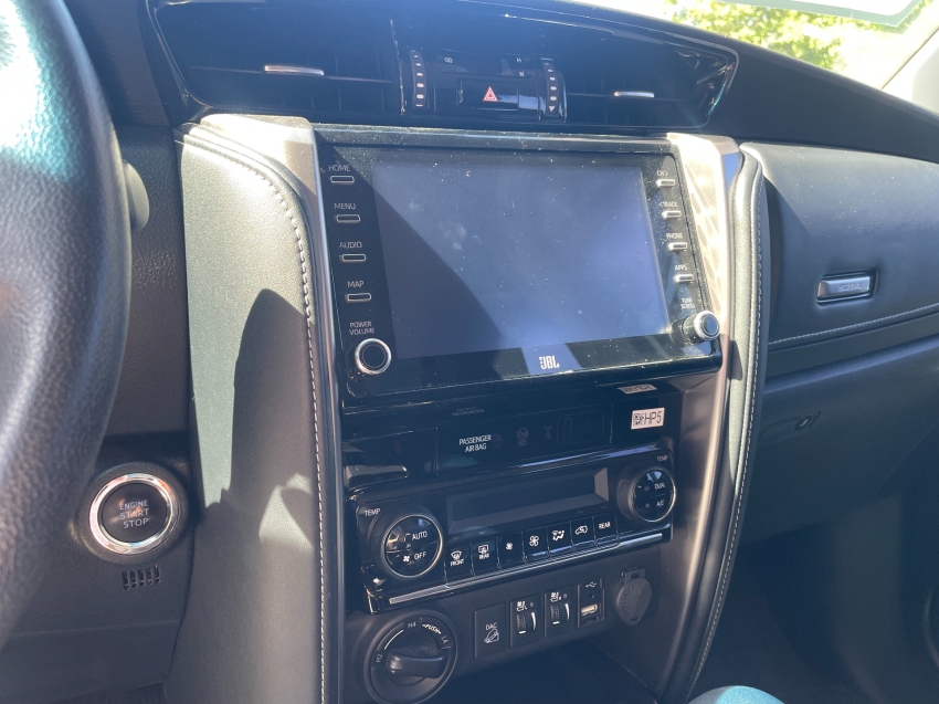 toyota hilux sw4 2.8 d-4d turbo diesel srx 7l 4x4 automatico 4p 2022