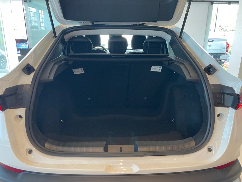fiat fastback 1.0 turbo 200 hybrid audace cvt hibrido 4p automatico 2025