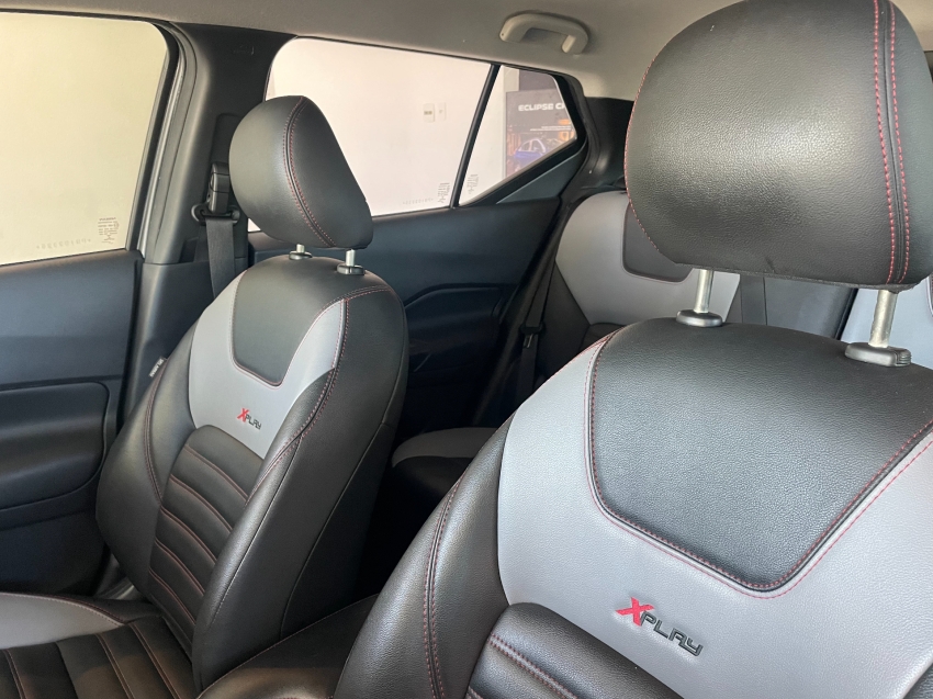 nissan kicks 1.6 16v flexstart xplay xtronic flex 4p automatico 2023
