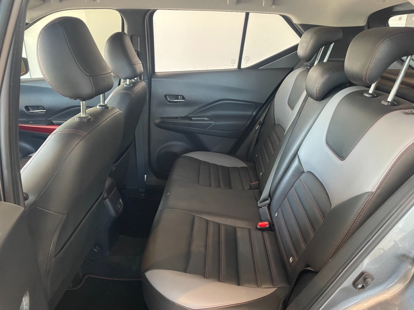 nissan kicks 1.6 16v flexstart xplay xtronic flex 4p automatico 2023