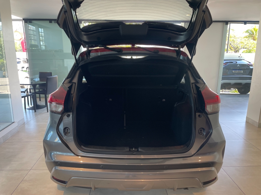 nissan kicks 1.6 16v flexstart xplay xtronic flex 4p automatico 2023