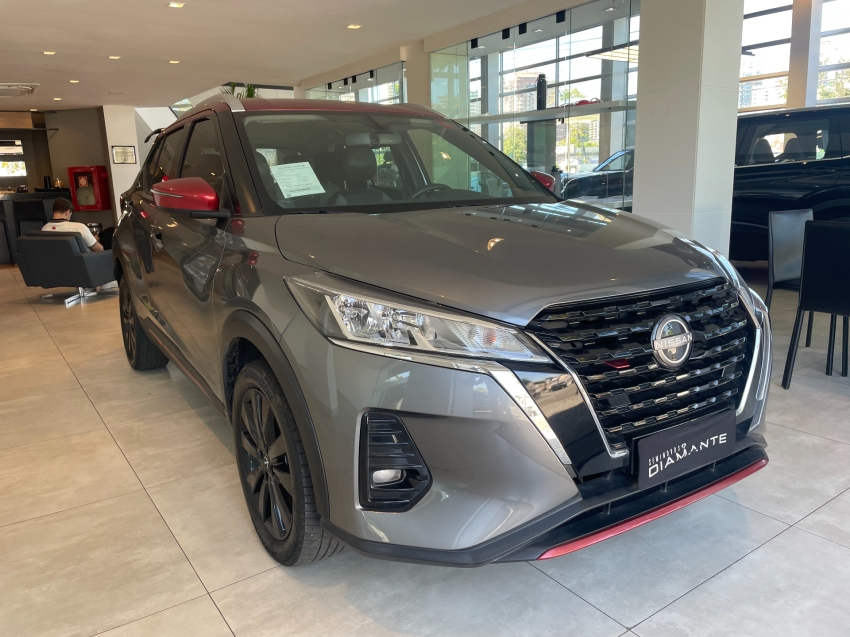 nissan kicks 1.6 16v flexstart xplay xtronic flex 4p automatico 2023