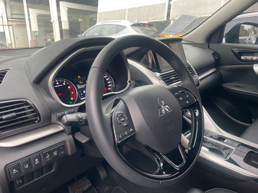 mitsubishi eclipse cross 1.5 mivec turbo gasolina hpe-s cvt 4p automatico 2025