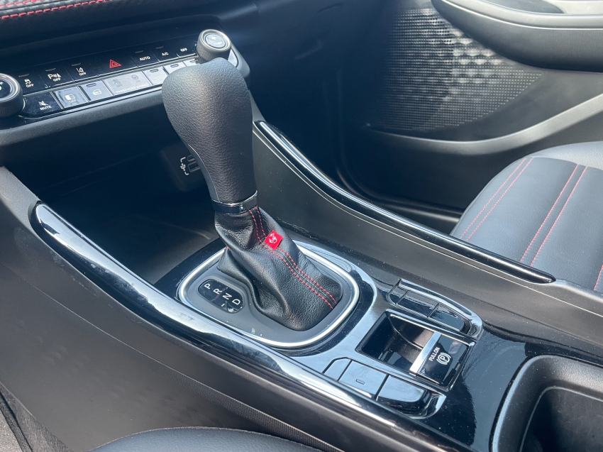fiat fastback 1.3 turbo 270 flex abarth at6 4p automatico 2024