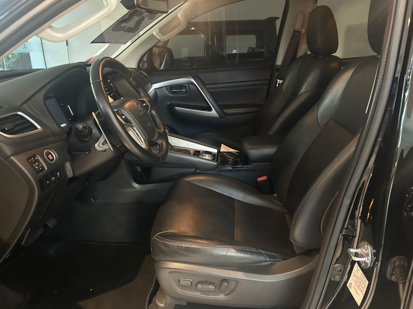 mitsubishi pajero sport 2.4 16v mivec turbo diesel hpe-s awd automatico 4p 2023