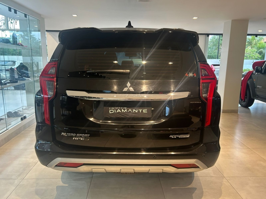mitsubishi pajero sport 2.4 16v mivec turbo diesel hpe-s awd automatico 4p 2023
