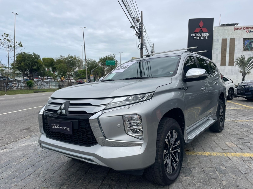 mitsubishi pajero sport 2.4 16v mivec turbo diesel hpe-s awd automatico 4p 2024