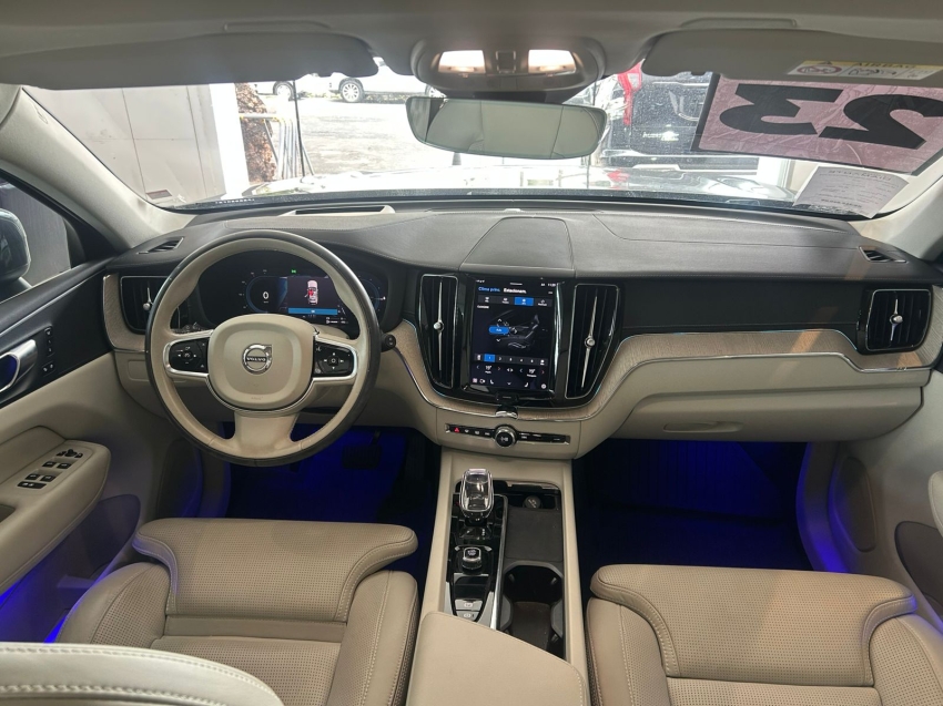 volvo xc60 2.0 t8 recharge ultimate awd geartronic 1.9 hibrido 4p automatico 202310