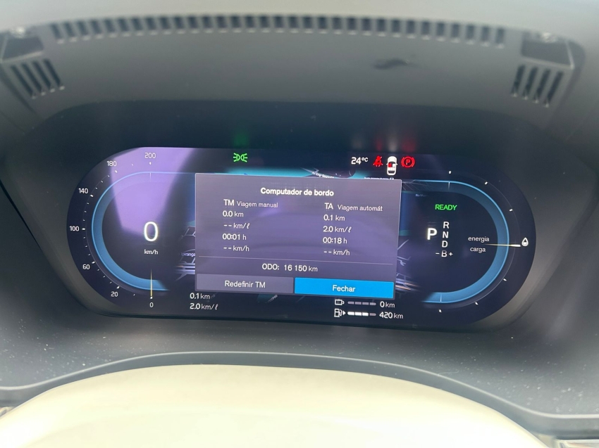 volvo xc60 2.0 t8 recharge ultimate awd geartronic 1.9 hibrido 4p automatico 20239