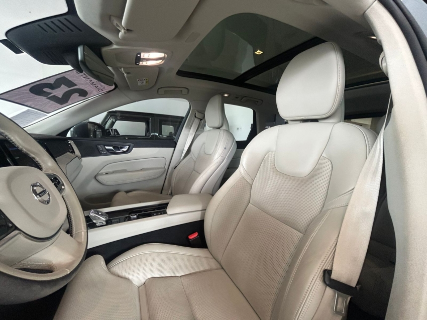 volvo xc60 2.0 t8 recharge ultimate awd geartronic 1.9 hibrido 4p automatico 20231