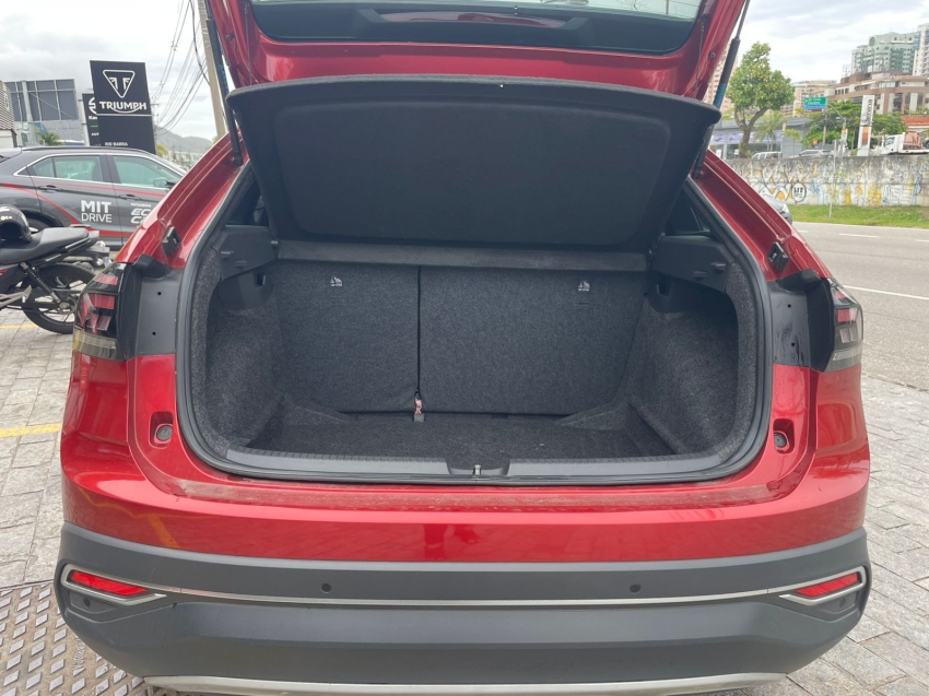 volkswagen nivus 1.0 200 tsi total flex highline automatico 4p 202310