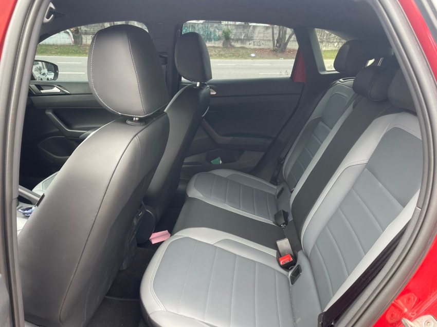 volkswagen nivus 1.0 200 tsi total flex highline automatico 4p 20236