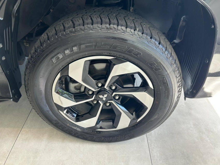 mitsubishi pajero sport 2.4 16v mivec turbo diesel hpe awd automatico 4p 202516