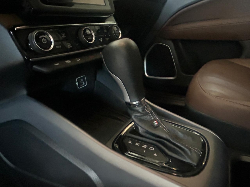 fiat toro 2.0 16v turbo diesel ranch 4wd at9 4p automatico 20255