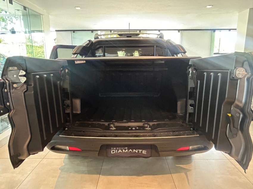 fiat toro 2.0 16v turbo diesel ranch 4wd at9 4p automatico 202511